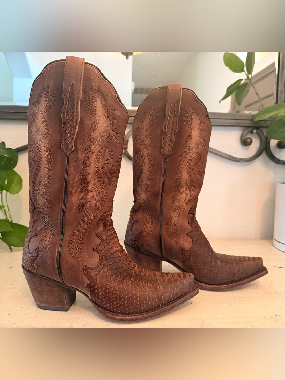 Dan Post Brown Women’s Western Cowboy Boots